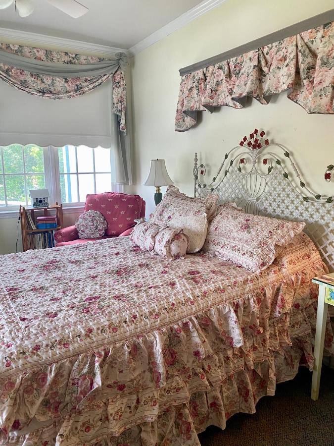 The Cypress Inn Conway Εξωτερικό φωτογραφία